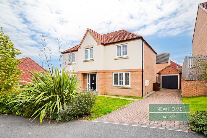 4 Bedroom Detached House For Sale In Stanley Hall Drive, Wakefield, WF1