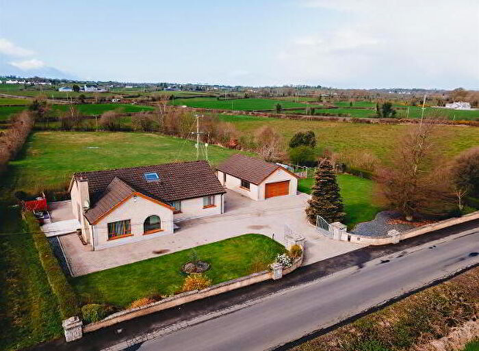 5 Bedroom Detached Bungalows For Sale In Tamlough Road, Randalstown, BT41