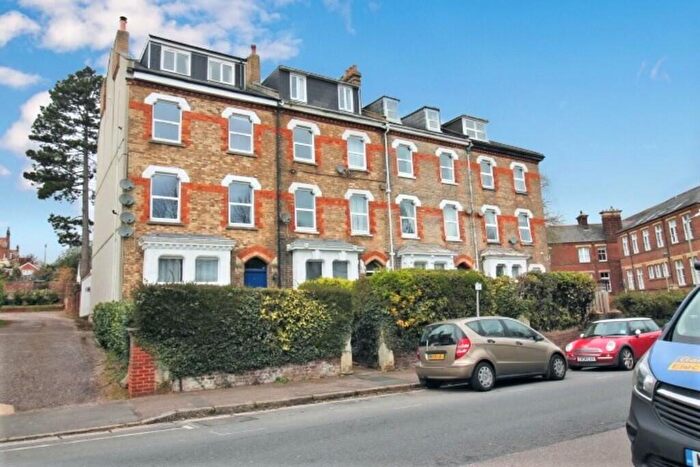 2 Bedroom Flat To Rent In Blackall Road, Exeter, EX4