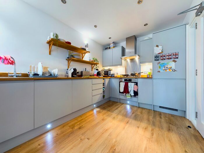 4 Bedroom Terraced House To Rent In Springfield Mews, Brighton BN1