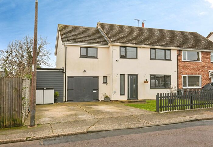 4 Bedroom Semi Detached House For Sale In Aldis Avenue, Stowmarket, IP14