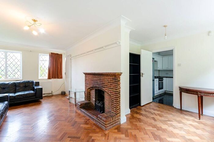 4 Bedroom Detached House To Rent In Ullswater Crescent, Kingston, London, SW15
