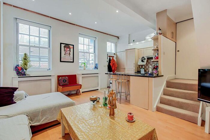 2 Bedroom Flat To Rent In Ashby Street, Islington, London, EC1V