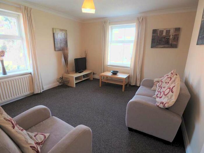 2 Bedroom Apartment To Rent In Plimsoll Way, Victoria Dock, Hull, HU9