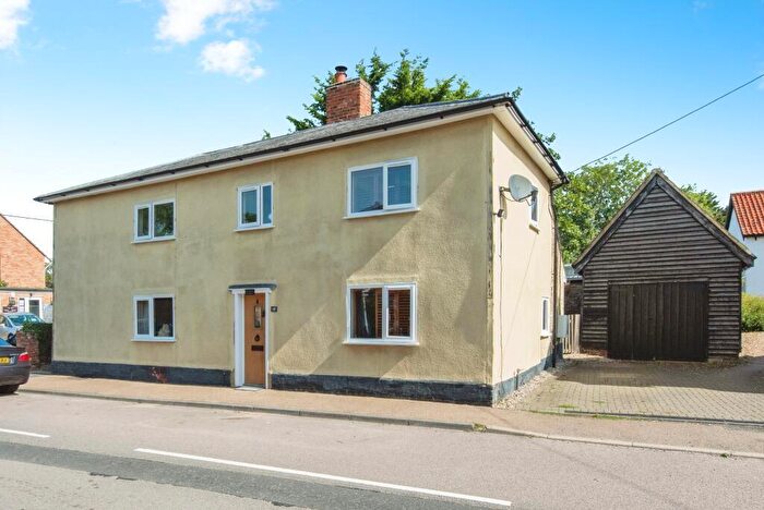 3 Bedroom Cottage For Sale In Stow Road, Ixworth, IP31