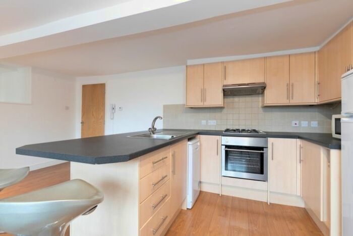 1 Bedroom Flat To Rent In London Road, Bicester, OX26