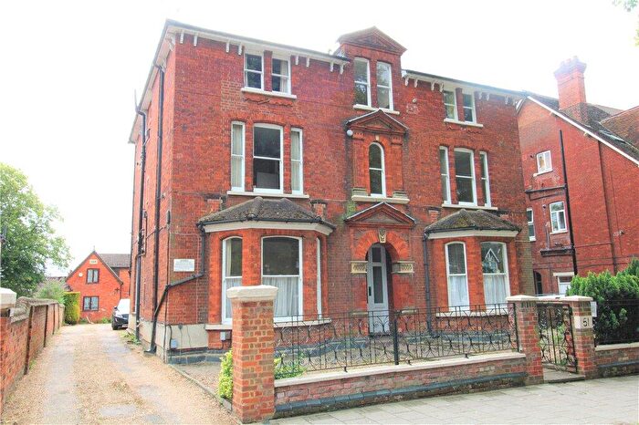 1 Bedroom Apartment To Rent In De Parys Avenue, Bedford, MK40