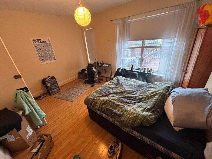 4 Bedroom End Of Terrace House To Rent In Whitby Road, Fallowfield, M14