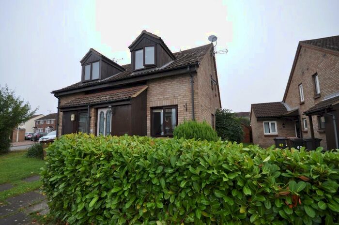 1 Bedroom Semi-Detached House To Rent In Stirrup Close, Chelmsford, Essex, CM1