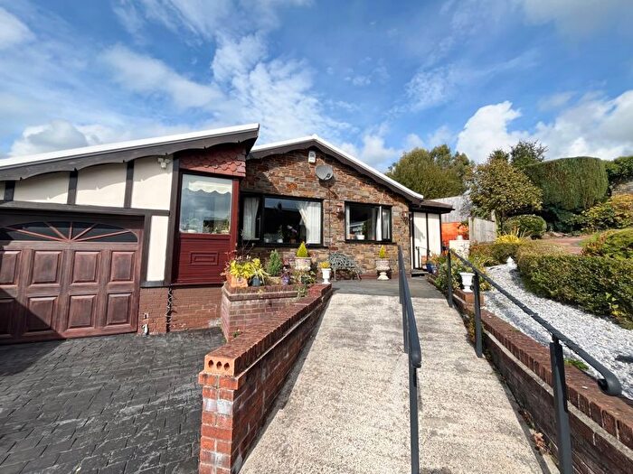 3 Bedroom Detached Bungalow For Sale In Osprey Close, Neath, SA10
