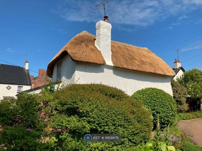 2 Bedroom Detached House To Rent In Cottages, Exeter, EX5