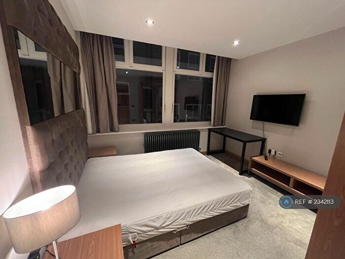 2 Bedroom Flat To Rent In Butts Court, Leeds, LS1