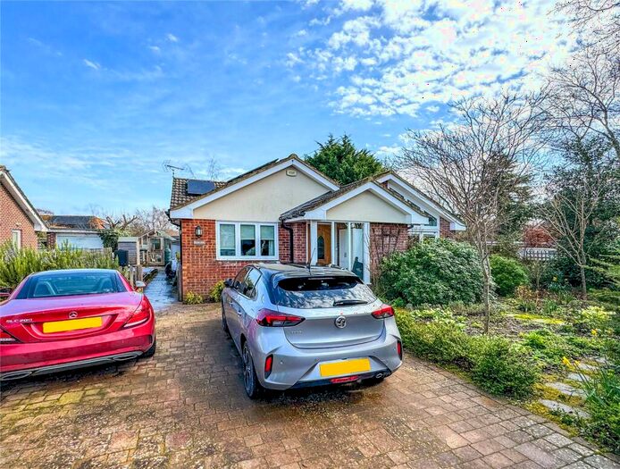 2 Bedroom Bungalow For Sale In Brick Lane, Bransgore, Christchurch, Dorset, BH23