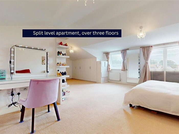 2 Bedroom Apartment For Sale In Harley Drive, Walton, Milton Keynes, MK7