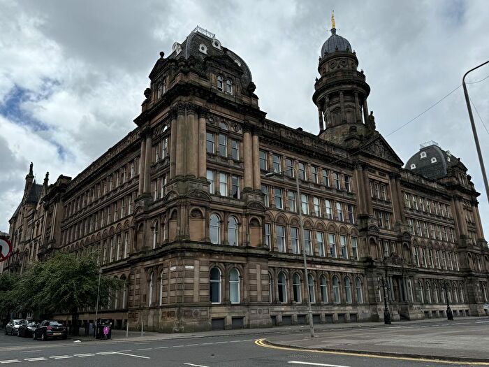 2 Bedroom Flat To Rent In Morrison Street, Glasgow, G5