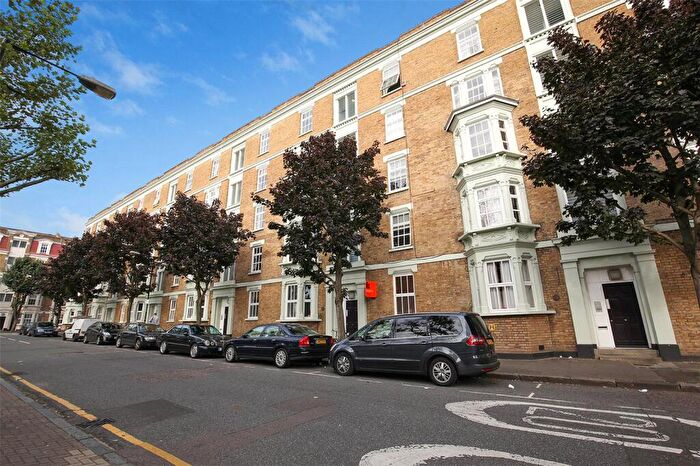 1 Bedroom Flat To Rent In Corfield Street, Bethnal Green, London, E2