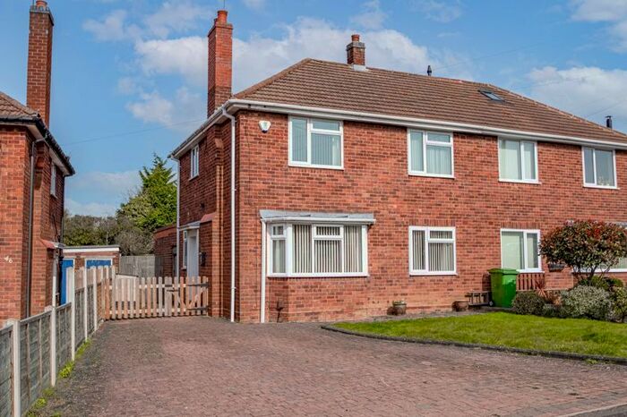 3 Bedroom Semi-Detached House To Rent In High Farm Road, Hasbury, Halesowen, B63