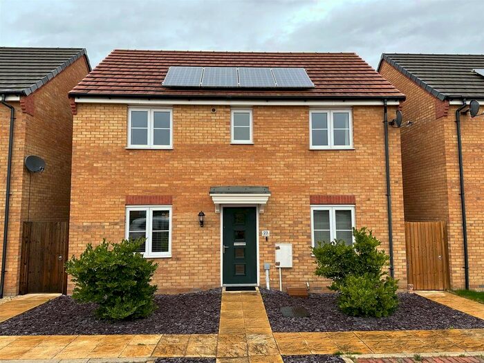 3 Bedroom Detached House To Rent In Forbes Drive, Hempsted, Peterborough, PE7