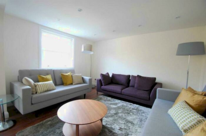 4 Bedroom Flat To Rent In Finchley Road, St John's Wood, NW8