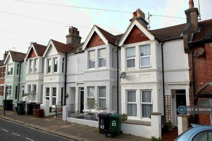 6 Bedroom Terraced House To Rent In Redvers Road, Brighton, BN2