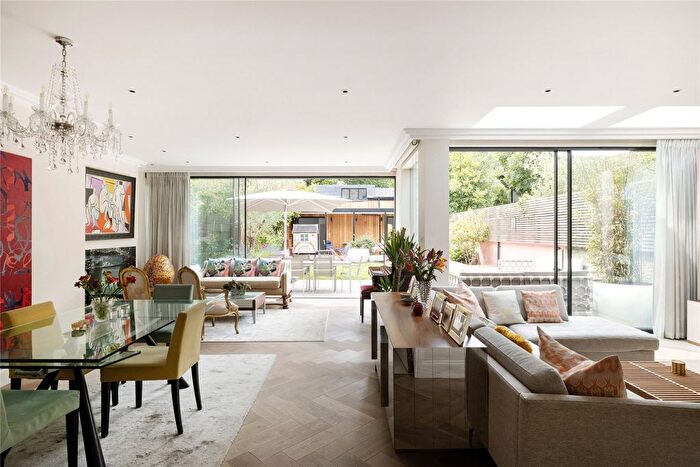 6 Bedroom Semi-Detached House To Rent In Barrowgate Road, London, W4