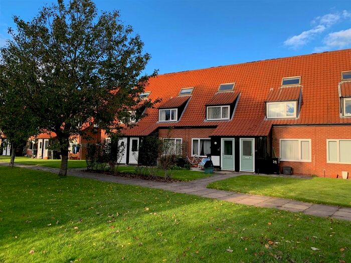 1 Bedroom Flat To Rent In Willow Bank, New Earswick, York, YO32