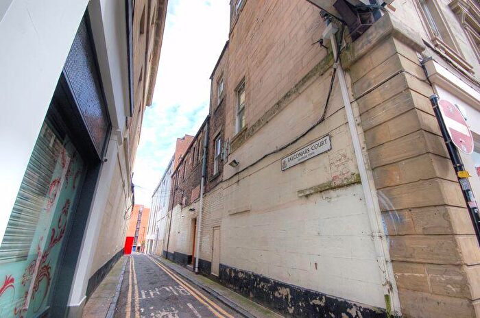 1 Bedroom Flat To Rent In Falconers Court, Newcastle Upon Tyne, NE1