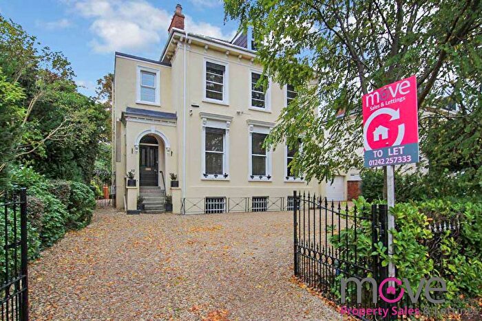 5 Bedroom Detached House To Rent In Sydenham Road North, Cheltenham, GL52