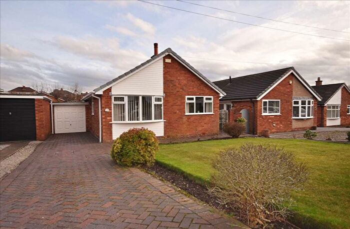 2 Bedroom Bungalow For Sale In Rookwood Avenue, Chorley, PR7