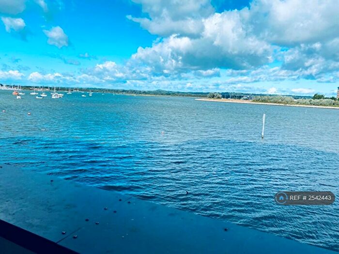 2 Bedroom Flat To Rent In Aqua, Poole, BH15