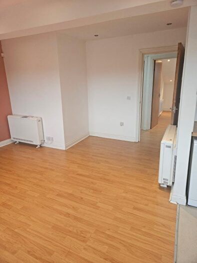 2 Bedroom Flat To Rent In Berwick Street, Liverpool, L6