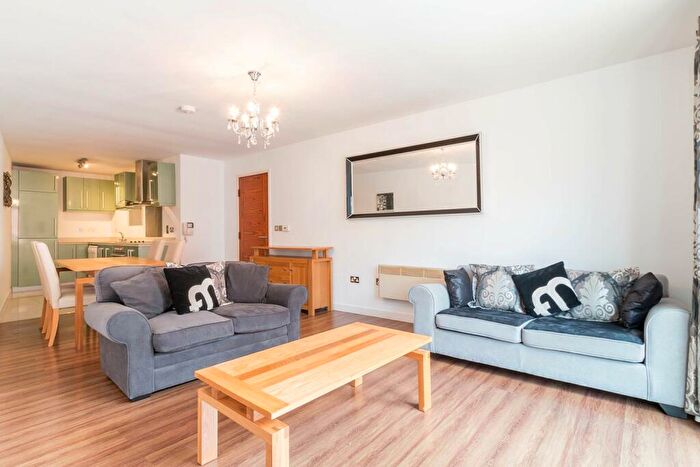 1 Bedroom Apartment To Rent In Kenyon Forge, Kenyon Street, B18