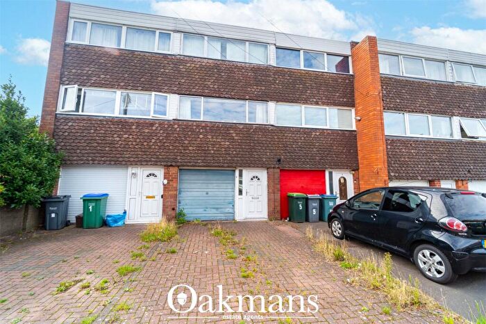 2 Bedroom Terraced House For Sale In Merton Close, Oldbury, B68