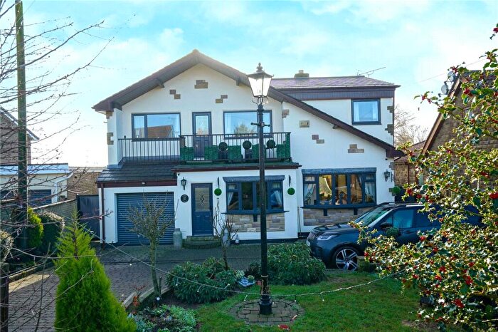 4 Bedroom Detached House For Sale In Moat Lane, Wickersley, Rotherham, South Yorkshire, S66