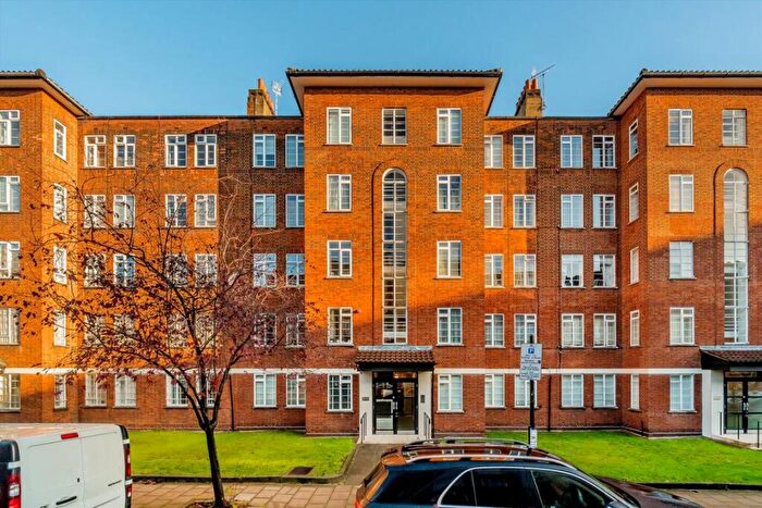 2 Bedroom Flat For Sale In Eamont Street, St John's Wood, NW8