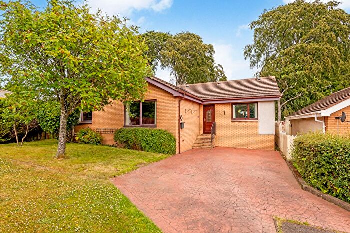 4 Bedroom Detached Bungalow For Sale In Candlemaker's Park, Gilmerton, Edinburgh, EH17