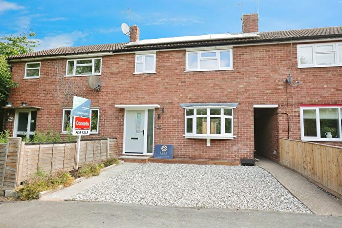 3 Bedroom Terraced House For Sale In Leigh Crescent, Long Itchington, Southam, CV47