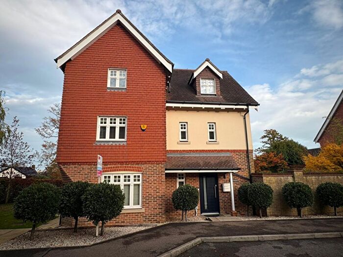4 Bedroom Detached House For Sale In St. Pauls On The Green, Haywards Heath, RH16