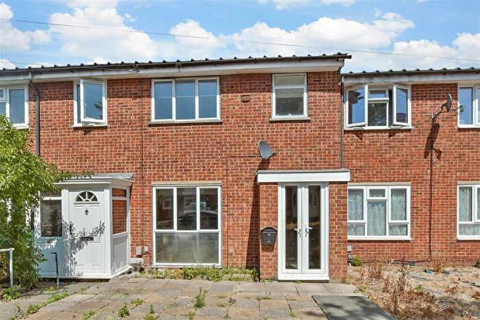 3 Bedroom Terraced House For Sale In Buttermere Close, Gillingham, Kent, ME7