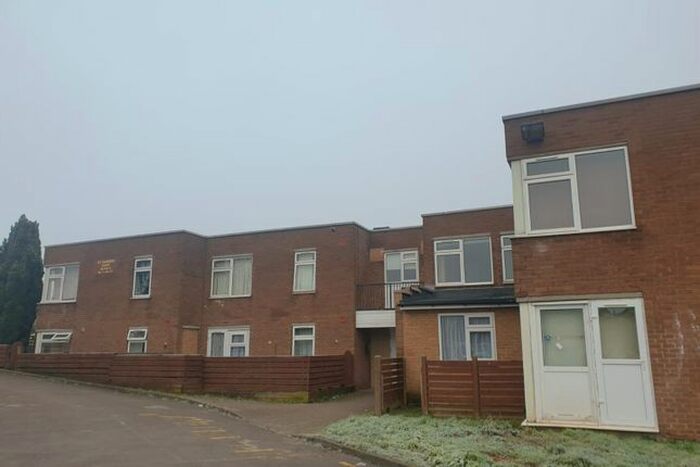 1 Bedroom Flat To Rent In Comet Close, Leicester, LE3