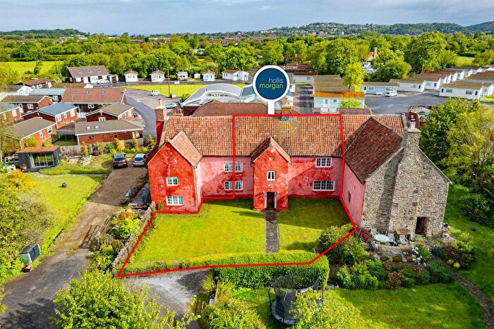 3 Bedroom Property For Sale In Colehouse Lane, Clevedon, BS21