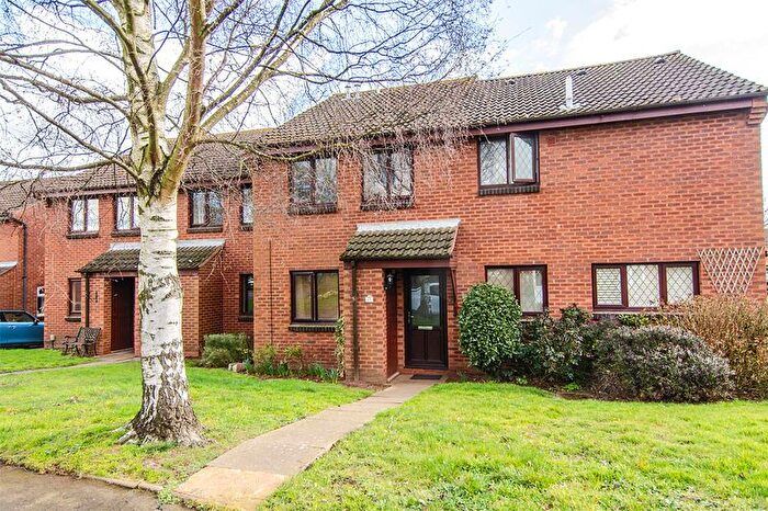 1 Bedroom Flat For Sale In Abbotsford Road, Boley Park, Lichfield, WS14