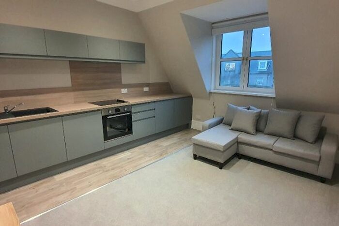 2 Bedroom Flat To Rent In King Street, City Centre, Aberdeen, AB24