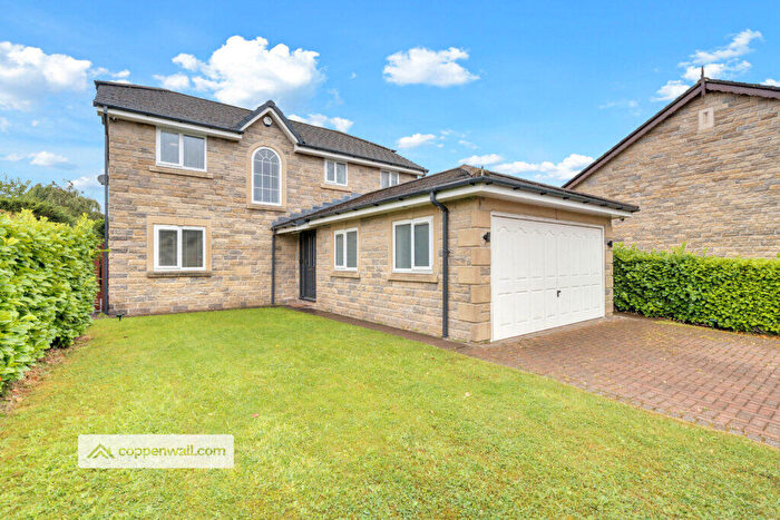4 Bedroom Detached House For Sale In Hollinview Close, Reeds Holme, Rossendale, BB4