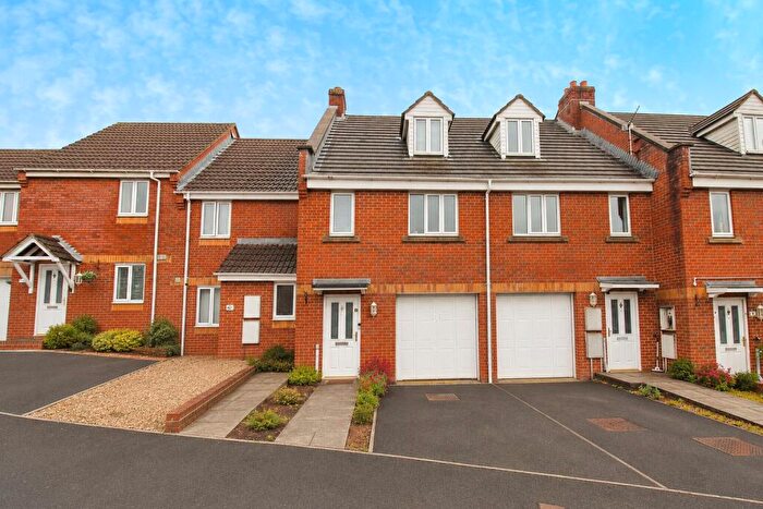 3 Bedroom Terraced House For Sale In Manley Close, Trowbridge, BA14