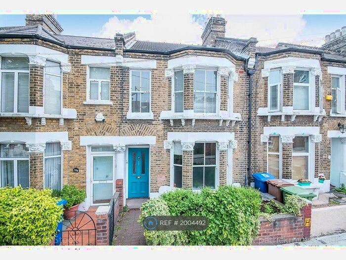 2 Bedroom Flat To Rent In Coleman Road, London, SE5