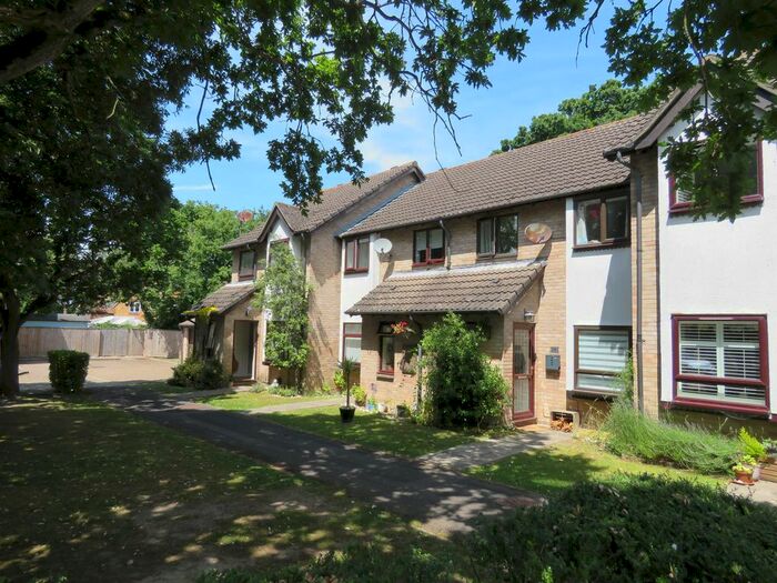 3 Bedroom Terraced House To Rent In Aysha Close, New Milton, BH25