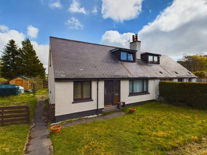 3 Bedroom Terraced House For Sale In Kinellan Drive, Strathpeffer, IV14