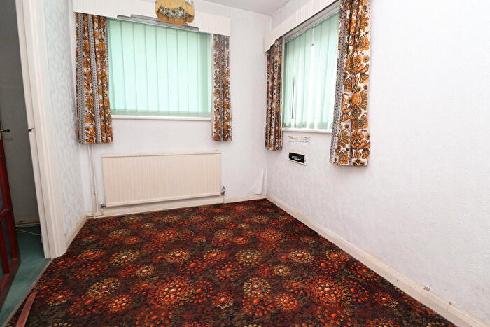 2 Bedroom Semi-Detached Bungalow For Sale In Harewood Crescent, North Hykeham, LN6