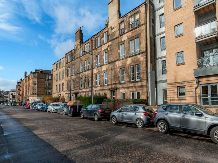 3 Bedroom Flat To Rent In Balcarres Street, Morningside, Edinburgh, EH10